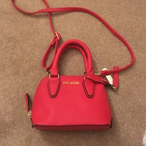 STEVE MADDEN SHOULDER BAG
